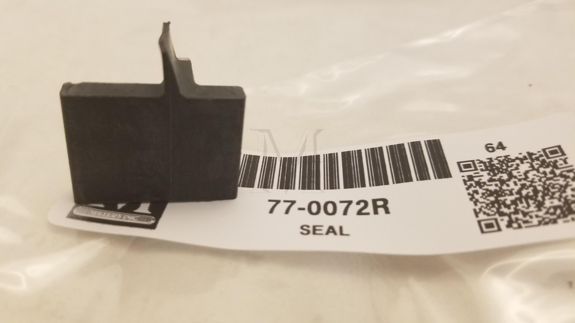 SOFT TOP SEAL RIGHT